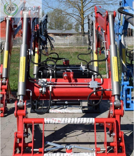 Inter-Tech Ładowacz Czołowy IT1600/S - Carregador frontal para o trator: foto 1 Inter-Tech Ładowacz Czołowy IT1600/S - Carregador frontal para o trator: foto 1