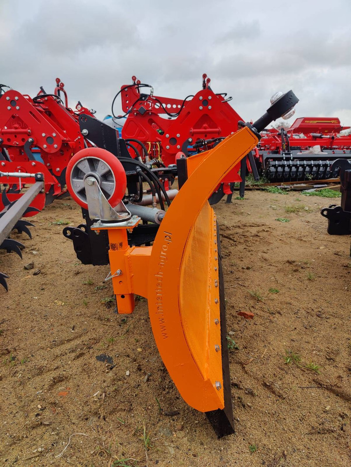 Inter-Tech Snow Plow, 2.6 m - Lâmina limpa-neves por Máquina agrícola: foto 3 Inter-Tech Snow Plow, 2.6 m - Lâmina limpa-neves por Máquina agrícola: foto 3