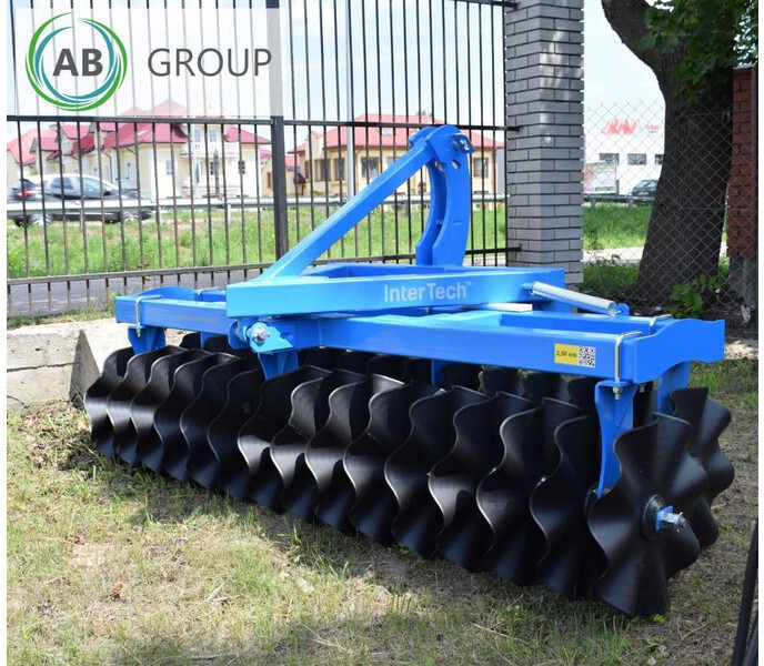 Inter-Tech agregat przedni talerzowy 2.5 m - Grades de discos: foto 4 Inter-Tech agregat przedni talerzowy 2.5 m - Grades de discos: foto 4