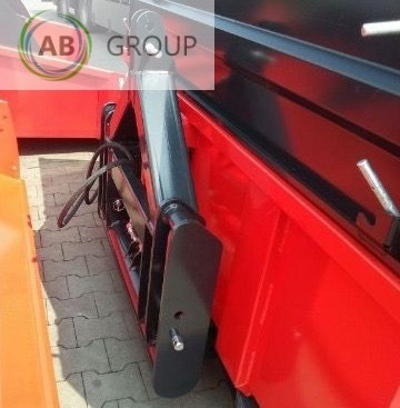 Inter-Tech hydraulic loading bucket 2.2m, SS12 - Balde para carregadeiras por Máquina agrícola: foto 4 Inter-Tech hydraulic loading bucket 2.2m, SS12 - Balde para carregadeiras por Máquina agrícola: foto 4