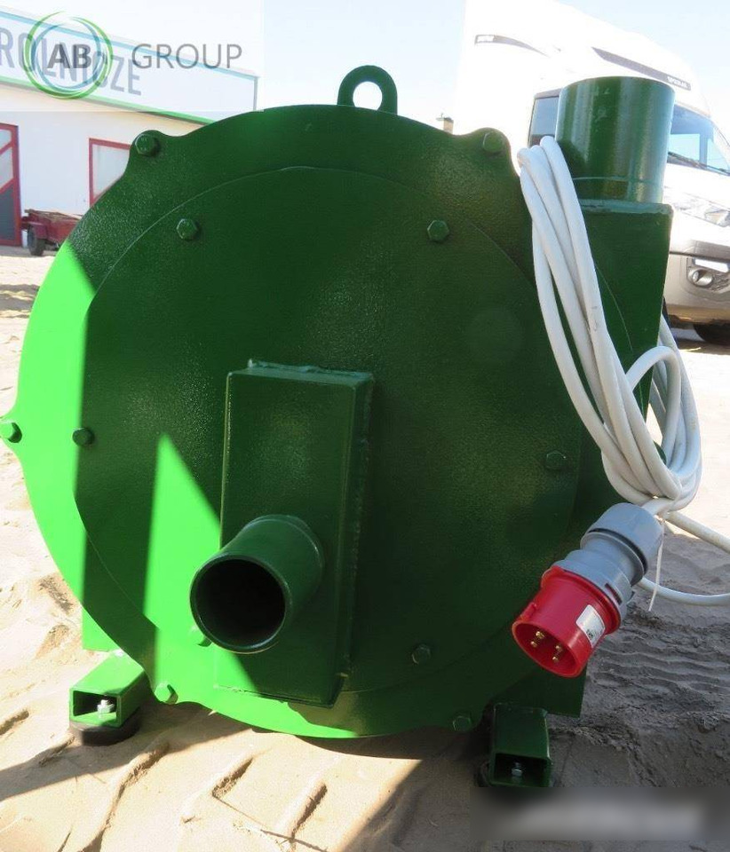 M-rol sucker-blower hammer H122 (11kW) - Equipamento de gado: foto 5 M-rol sucker-blower hammer H122 (11kW) - Equipamento de gado: foto 5
