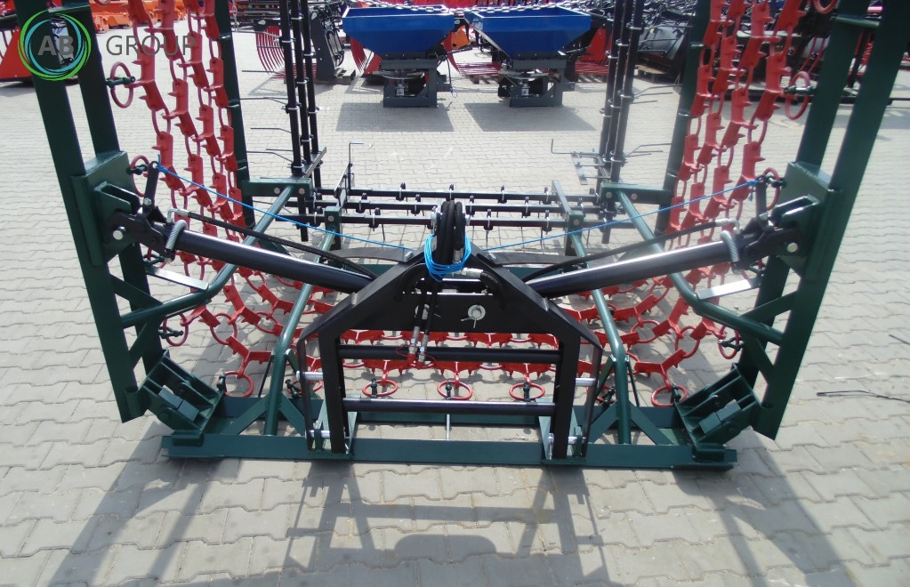 Metal-Technik weeder drag 6 m - Grade para prados: foto 3 Metal-Technik weeder drag 6 m - Grade para prados: foto 3