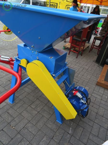Taret roller crusher for grain - Equipamento de pós-colheita: foto 3 Taret roller crusher for grain - Equipamento de pós-colheita: foto 3