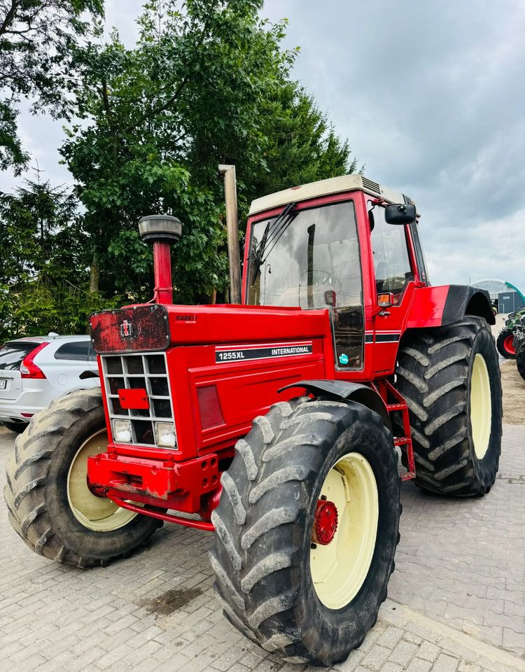Trator Case IH 1255 XL: foto 7