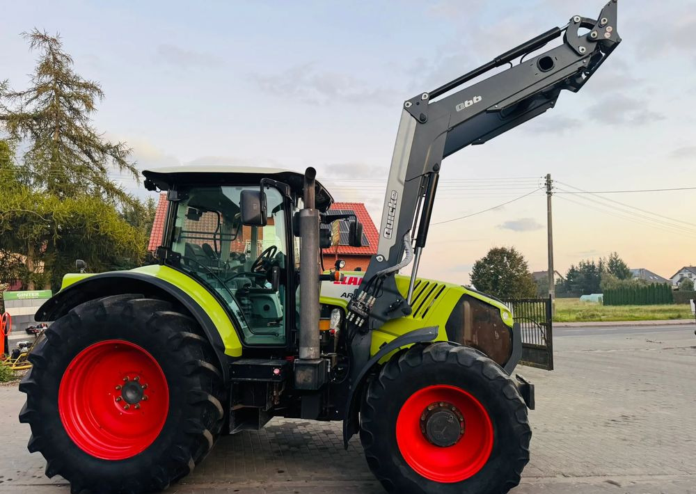 Claas ARION 620 - Trator: foto 1 Claas ARION 620 - Trator: foto 1