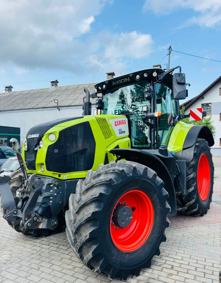 Claas Axion 810 CMATIC - Trator: foto 1 Claas Axion 810 CMATIC - Trator: foto 1