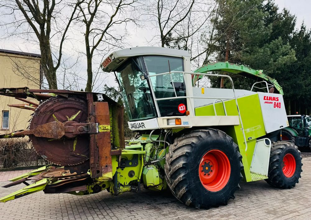 Claas Jaguar 840 - Picadora de forragem automotriz: foto 2 Claas Jaguar 840 - Picadora de forragem automotriz: foto 2