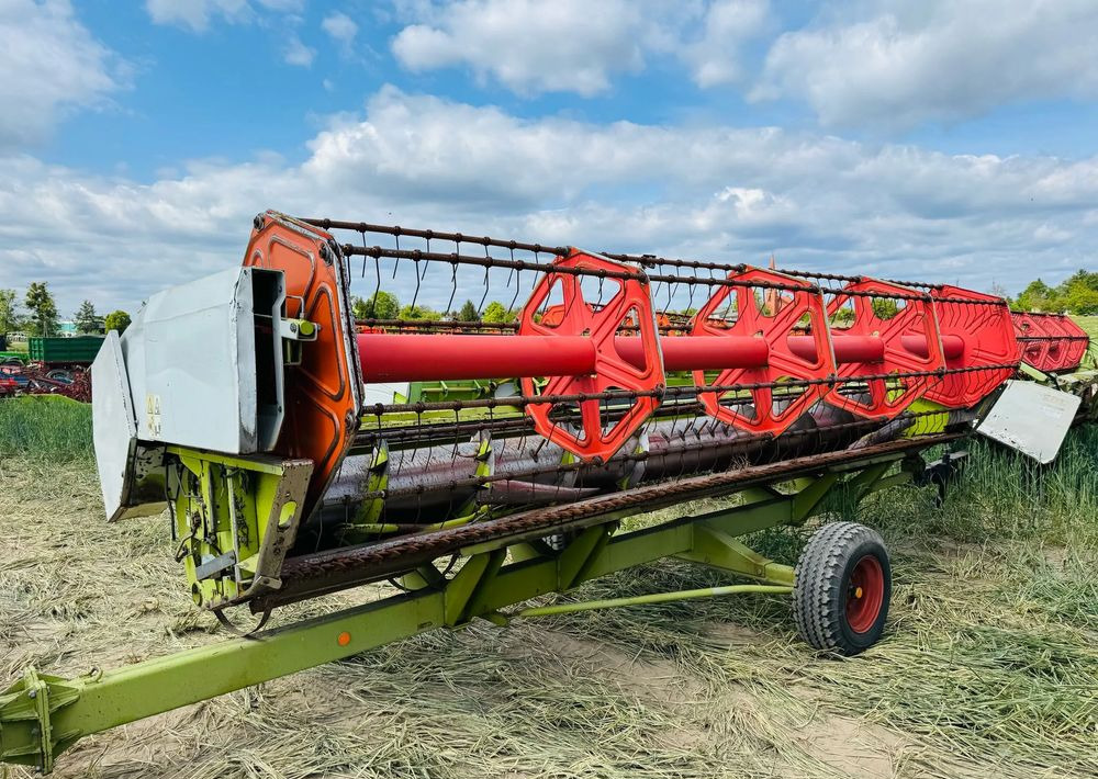 Ceifeira debulhadora Claas MEGA 218: foto 9