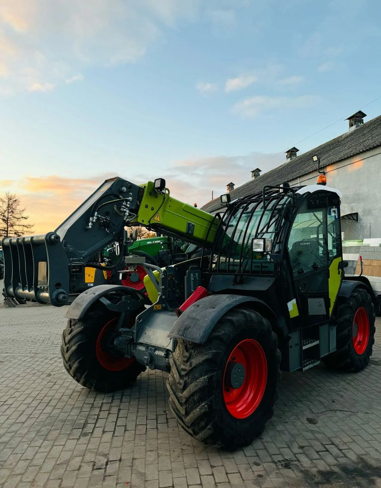 Claas SCORPION 732 - Empilhador telescópico: foto 3 Claas SCORPION 732 - Empilhador telescópico: foto 3