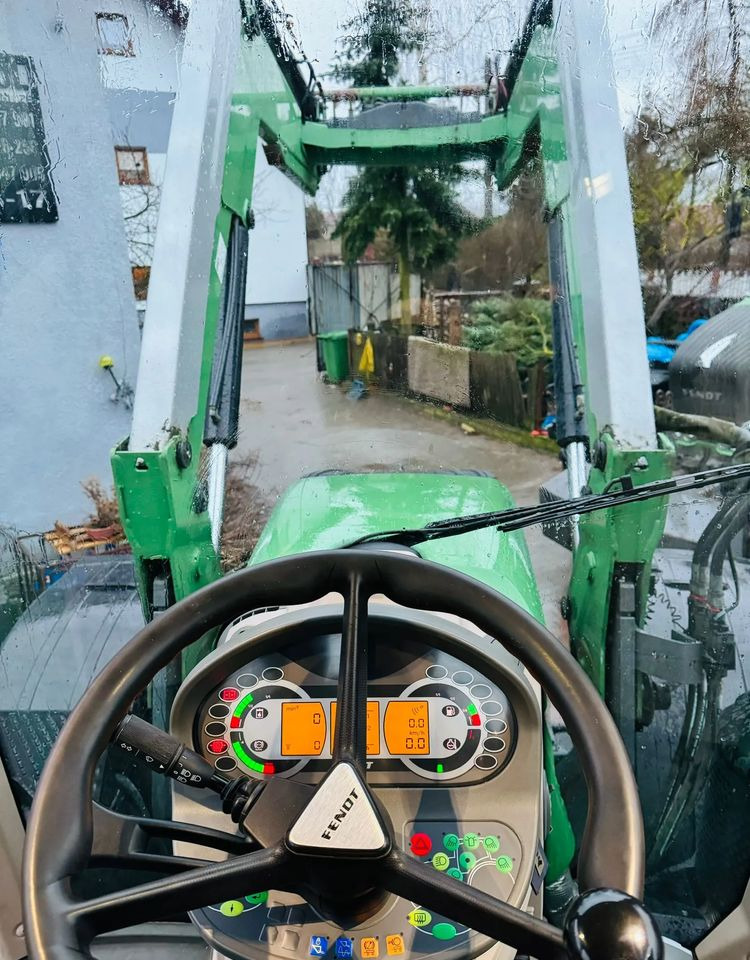 Trator Fendt 724: foto 11