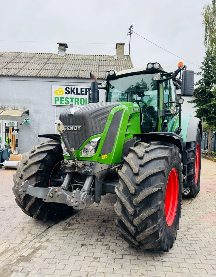 Fendt 828 Vario Profi Plus - Trator: foto 4 Fendt 828 Vario Profi Plus - Trator: foto 4