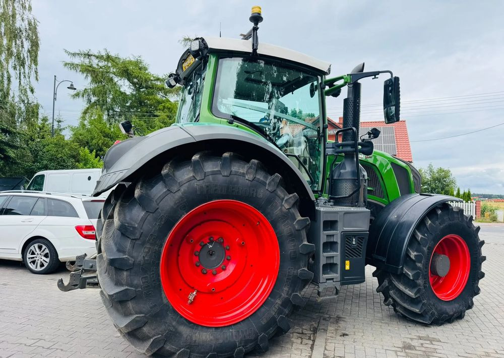 Fendt 828 Vario Profi Plus - Trator: foto 2 Fendt 828 Vario Profi Plus - Trator: foto 2