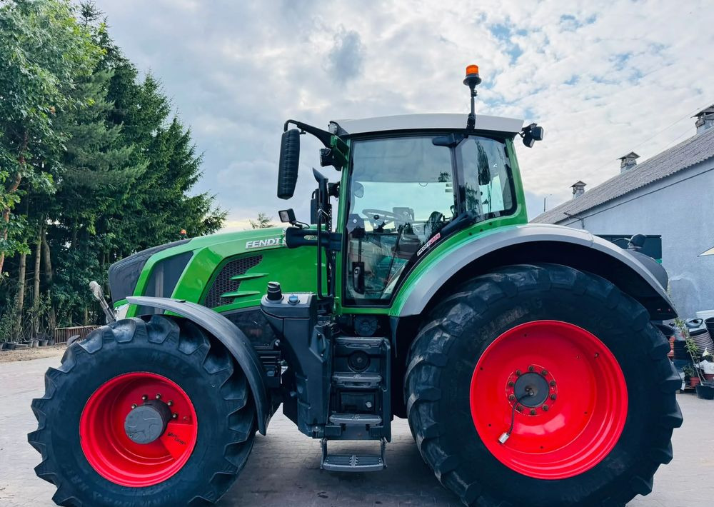 Fendt 828 Vario Profi Plus - Trator: foto 4 Fendt 828 Vario Profi Plus - Trator: foto 4