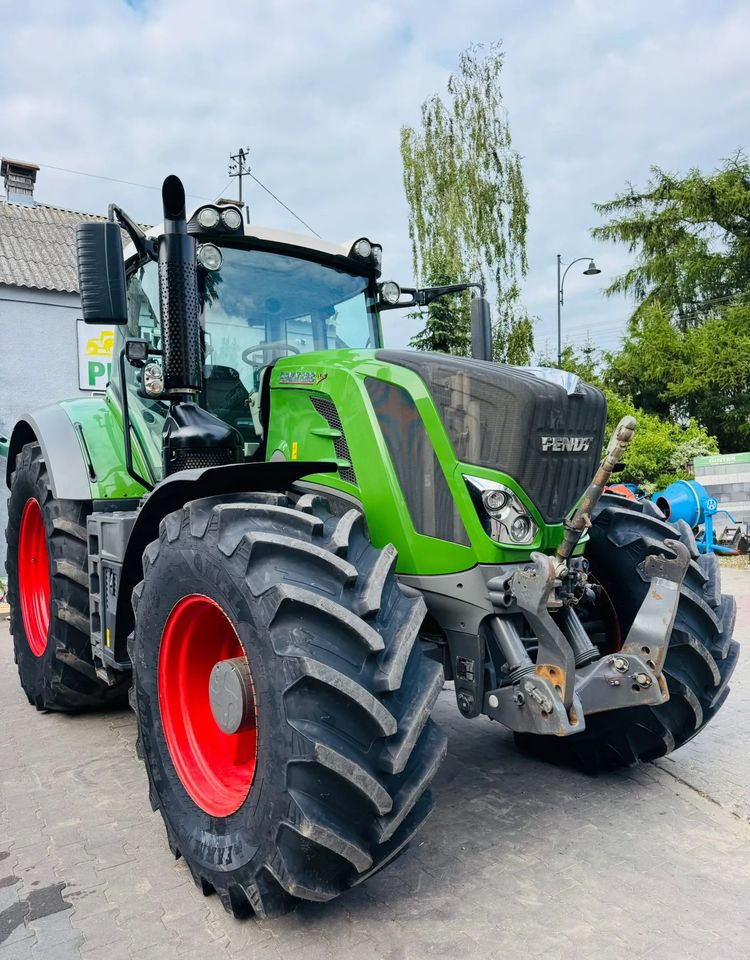 Fendt 828 Vario profi PLUS - Trator: foto 5 Fendt 828 Vario profi PLUS - Trator: foto 5