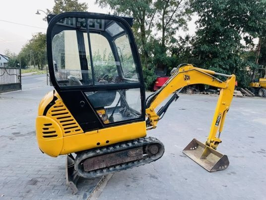 JCB 8015 - Mini escavadeira: foto 4 JCB 8015 - Mini escavadeira: foto 4