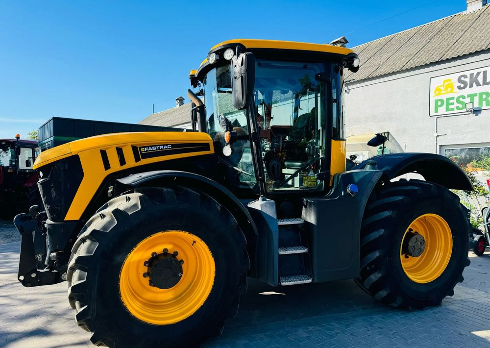JCB Fastrac 4220 - Trator: foto 1 JCB Fastrac 4220 - Trator: foto 1