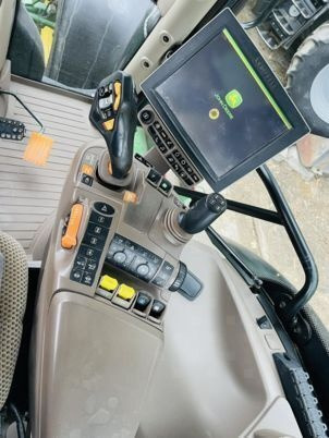 John Deere 6250R - Trator: foto 3 John Deere 6250R - Trator: foto 3