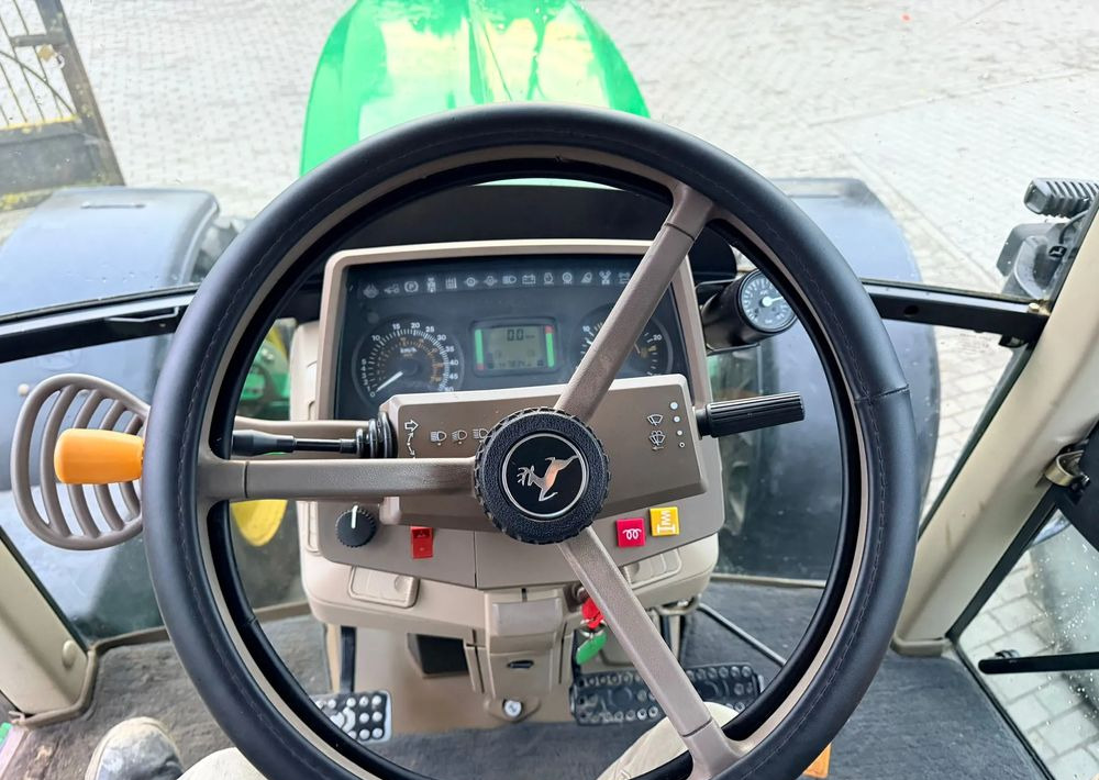 Trator John Deere 6930: foto 14 Trator John Deere 6930: foto 14