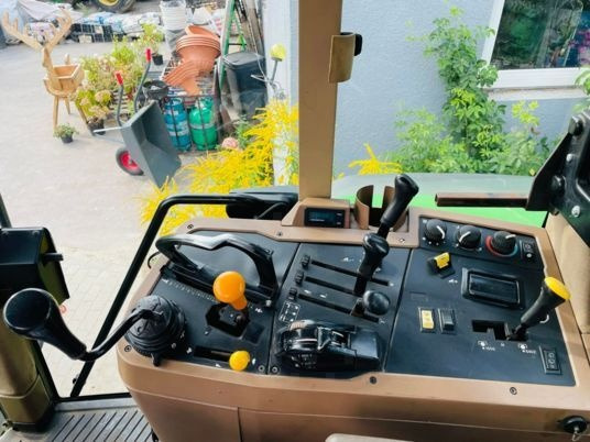 John Deere 7710 - Trator: foto 5 John Deere 7710 - Trator: foto 5