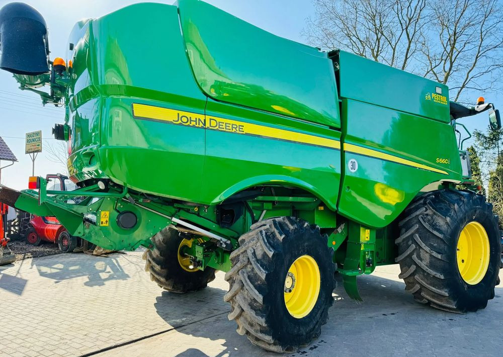 John Deere S660i - Ceifeira debulhadora: foto 2 John Deere S660i - Ceifeira debulhadora: foto 2