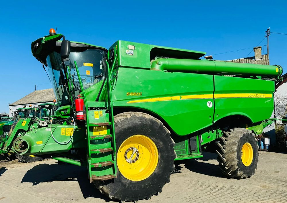 John Deere S660i - Ceifeira debulhadora: foto 5 John Deere S660i - Ceifeira debulhadora: foto 5