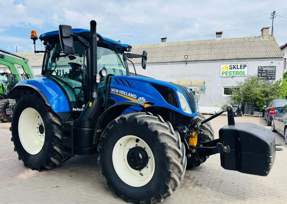 New Holland T6.155 - Trator: foto 3 New Holland T6.155 - Trator: foto 3