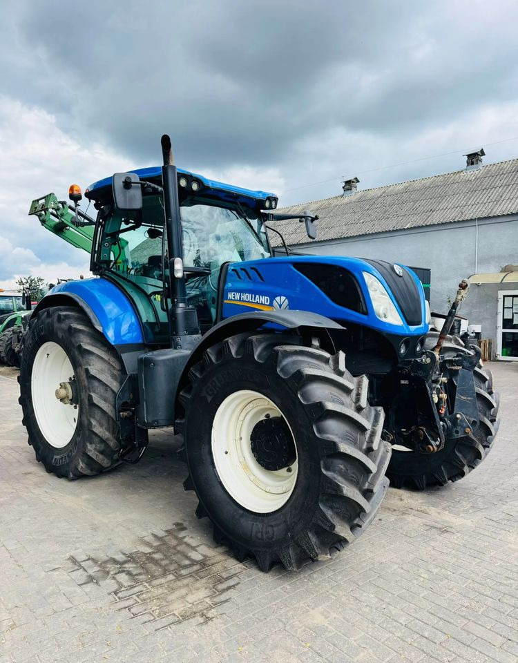 New Holland T7.230 - Trator: foto 4 New Holland T7.230 - Trator: foto 4