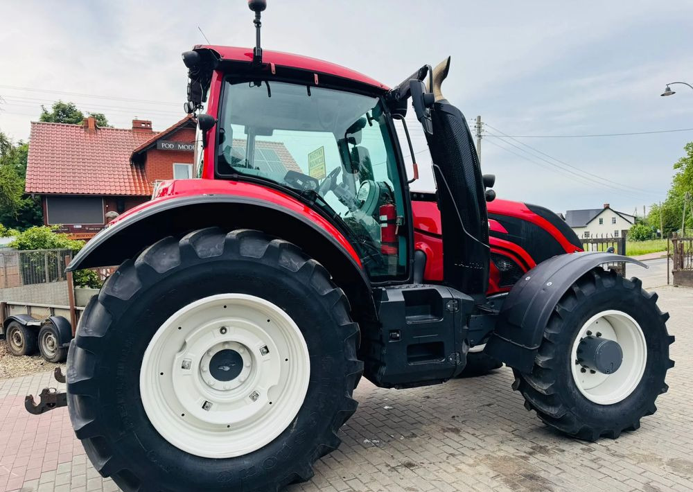 Valtra T154 - Trator: foto 3 Valtra T154 - Trator: foto 3