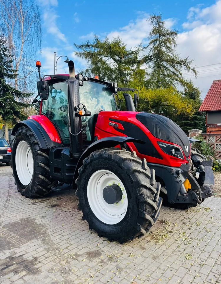 Valtra T194 Versu Twin Trac - Trator: foto 2 Valtra T194 Versu Twin Trac - Trator: foto 2