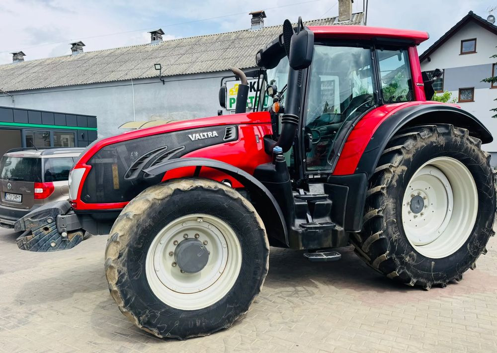 Valtra T213 Versu Unlimited - Trator: foto 3 Valtra T213 Versu Unlimited - Trator: foto 3