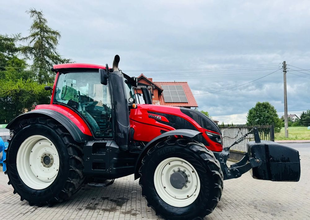 Valtra T234A - Trator: foto 2 Valtra T234A - Trator: foto 2