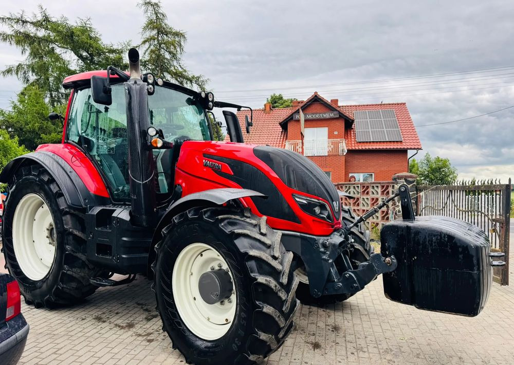 Valtra T234A - Trator: foto 3 Valtra T234A - Trator: foto 3