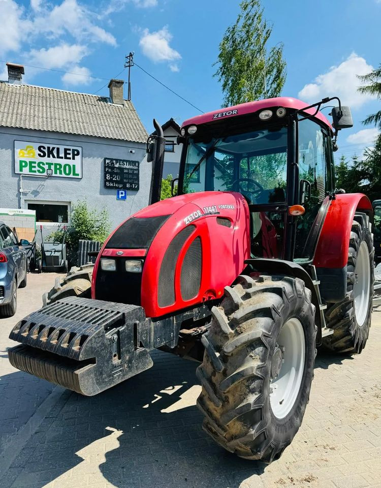 Zetor FORTERRA 11441 - Trator: foto 3 Zetor FORTERRA 11441 - Trator: foto 3