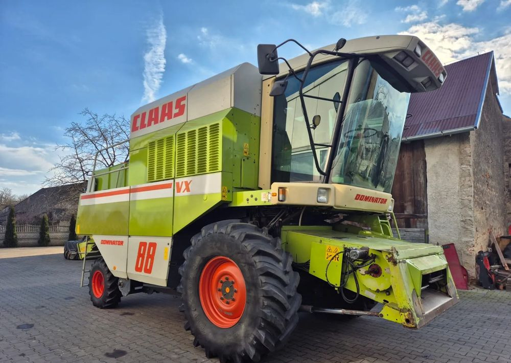 Claas Dominator VX 88 - Ceifeira debulhadora: foto 2 Claas Dominator VX 88 - Ceifeira debulhadora: foto 2