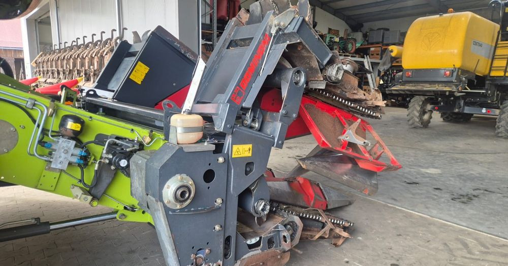 Dominoni - Plataforma para colher milho: foto 2 Dominoni - Plataforma para colher milho: foto 2