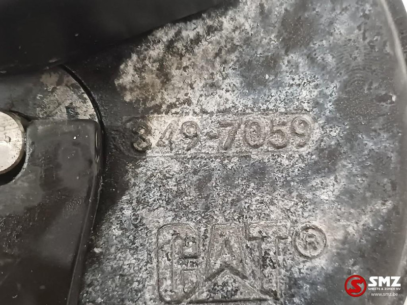 Caterpillar Fuel cap Caterpillar - Sistema de combustível por Equipamento de movimentação: foto 3 Caterpillar Fuel cap Caterpillar - Sistema de combustível por Equipamento de movimentação: foto 3