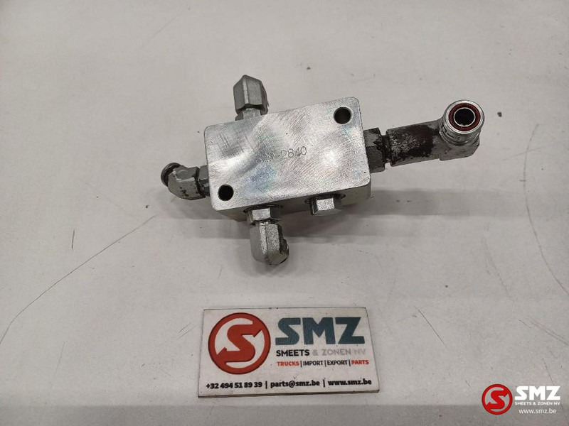 Caterpillar Hydraulic block Caterpillar - Hidráulica por Camião: foto 5 Caterpillar Hydraulic block Caterpillar - Hidráulica por Camião: foto 5