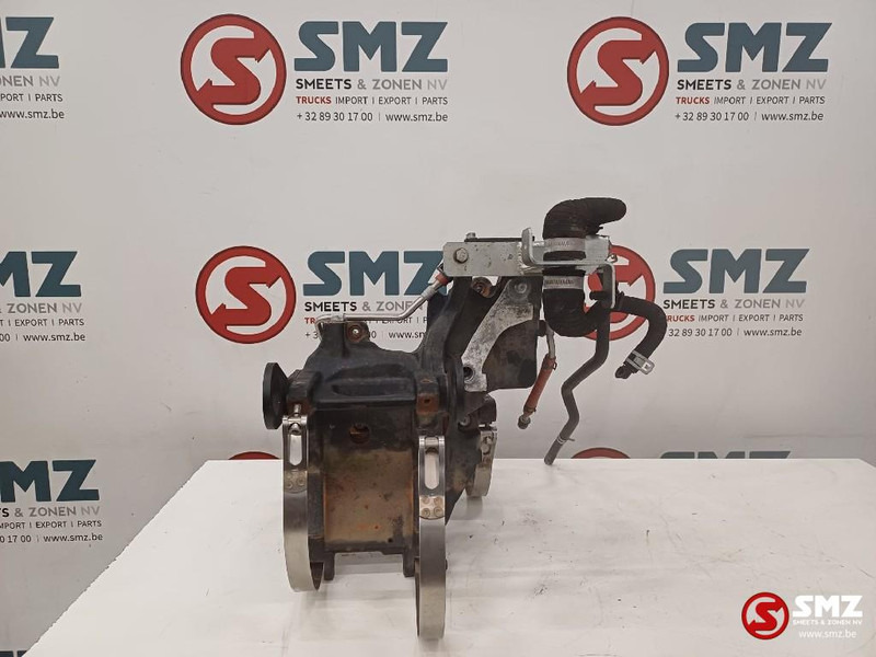 Caterpillar Mounting exhaust Caterpillar - Sistema de escape por Equipamento de movimentação: foto 4 Caterpillar Mounting exhaust Caterpillar - Sistema de escape por Equipamento de movimentação: foto 4