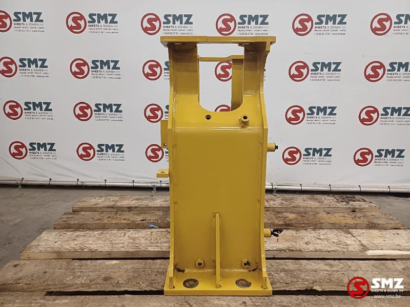 Caterpillar Mounting main valve control Caterpillar - Estrutura/ Châssis por Camião: foto 4 Caterpillar Mounting main valve control Caterpillar - Estrutura/ Châssis por Camião: foto 4