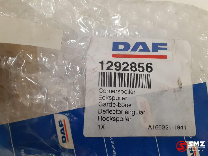 DAF Hoekspoiler links DAF 65-75-85-cf - Aerodinâmica/ Aerofólio por Camião: foto 4 DAF Hoekspoiler links DAF 65-75-85-cf - Aerodinâmica/ Aerofólio por Camião: foto 4