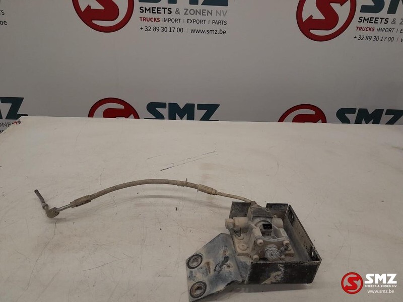 DAF Occ AdBluepomp Daf XF 105 444011011 - Sistema de combustível por Camião: foto 2 DAF Occ AdBluepomp Daf XF 105 444011011 - Sistema de combustível por Camião: foto 2