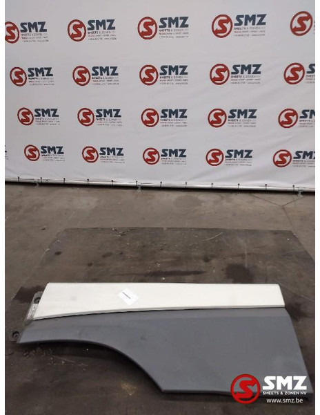 DAF Occ Spatbordverlenger links Daf xf106 - Carroceria e exterior por Camião: foto 1 DAF Occ Spatbordverlenger links Daf xf106 - Carroceria e exterior por Camião: foto 1