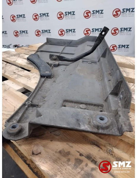 DAF Occ spatbordverlenger links DAF - Carroceria e exterior por Camião: foto 4 DAF Occ spatbordverlenger links DAF - Carroceria e exterior por Camião: foto 4