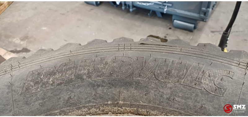 Diversen Occ vrachtwagenband 295/80R22.5 152/148J Bandvulc - Pneu por Camião: foto 2 Diversen Occ vrachtwagenband 295/80R22.5 152/148J Bandvulc - Pneu por Camião: foto 2