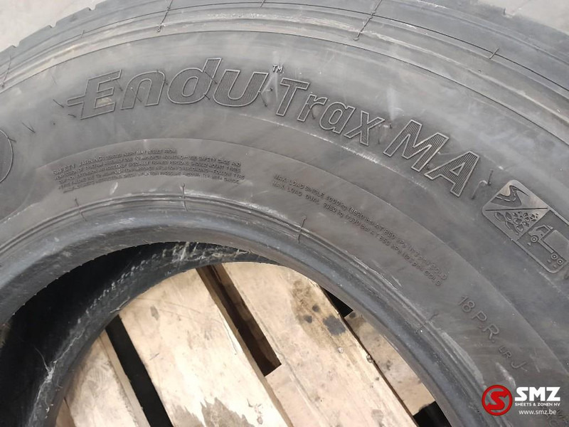 Diversen Occ vrachtwagenband Apollo 315/80R22.5 - Pneu por Camião: foto 4 Diversen Occ vrachtwagenband Apollo 315/80R22.5 - Pneu por Camião: foto 4