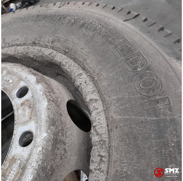 Diversen Occ vrachtwagenband Vaculug 315/70R22.5 154/150K - Pneu por Camião: foto 4 Diversen Occ vrachtwagenband Vaculug 315/70R22.5 154/150K - Pneu por Camião: foto 4