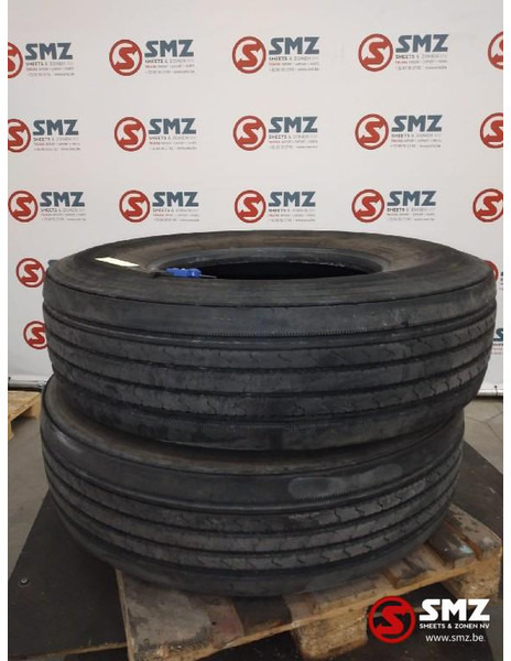 Diversen Occ vrachtwagenband Yokohama 315/80R22.5 - Pneu por Camião: foto 1 Diversen Occ vrachtwagenband Yokohama 315/80R22.5 - Pneu por Camião: foto 1