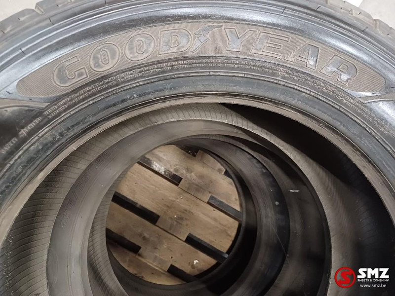 Goodyear Occ vrachtwagenband Goodyear 295/55R22.5 147/145K - Pneu por Camião: foto 2 Goodyear Occ vrachtwagenband Goodyear 295/55R22.5 147/145K - Pneu por Camião: foto 2