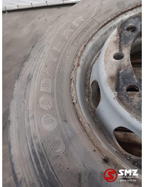 Goodyear Occ vrachtwagenband Goodyear 315/70R22.5 - Pneu por Camião: foto 2 Goodyear Occ vrachtwagenband Goodyear 315/70R22.5 - Pneu por Camião: foto 2