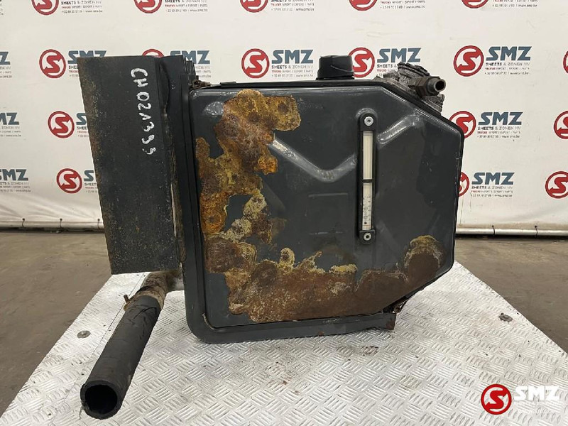 Hiab Occ hydraulische tank + bedieningsventiel Hiab - Tanque hidráulico por Camião: foto 4 Hiab Occ hydraulische tank + bedieningsventiel Hiab - Tanque hidráulico por Camião: foto 4